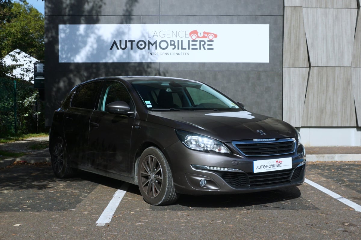 Peugeot 308 1.6 HDi S&S 100 ch - STYLE — 1