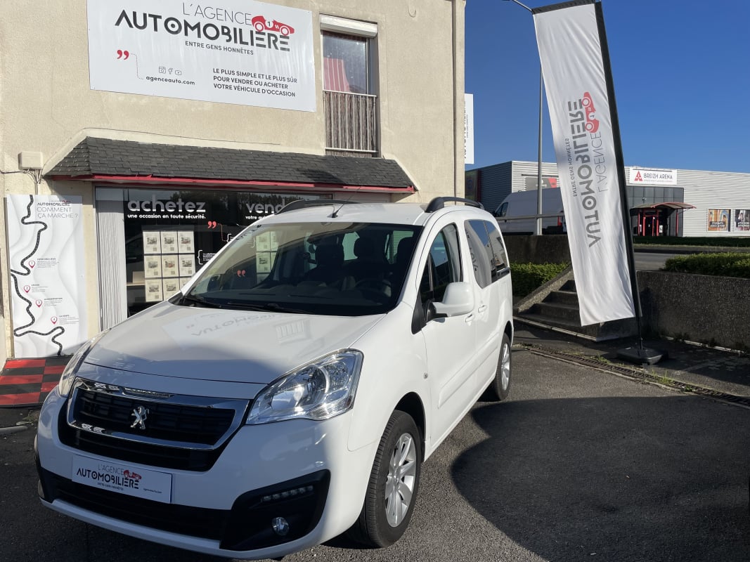 Peugeot Partner Tepee 1.6 BlueHDI 120ch Outdoor boite 6 — 1