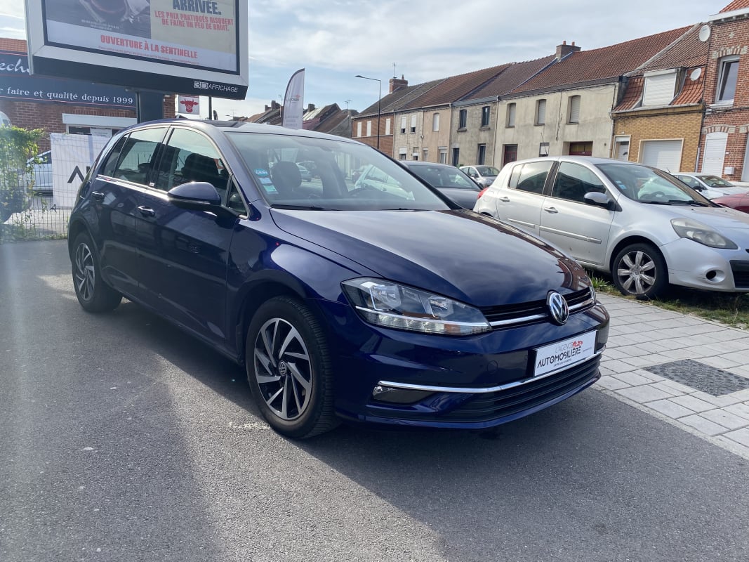 Volkswagen Golf 1.0 TSI 115 BVM6 Connect — 1