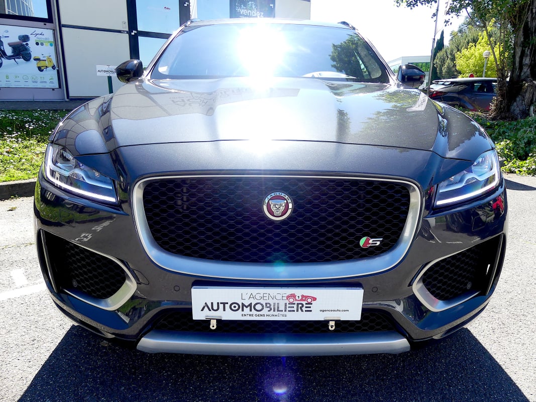 Jaguar F-Pace S V6 3.0 D - 300 ch AWD BVA8 — 2