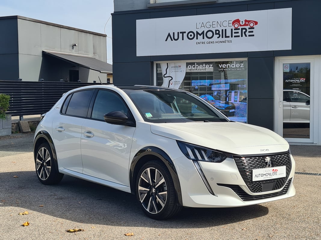 Peugeot 208 1.2 PureTech 100 ch GT Line - 1ère Main - — 1