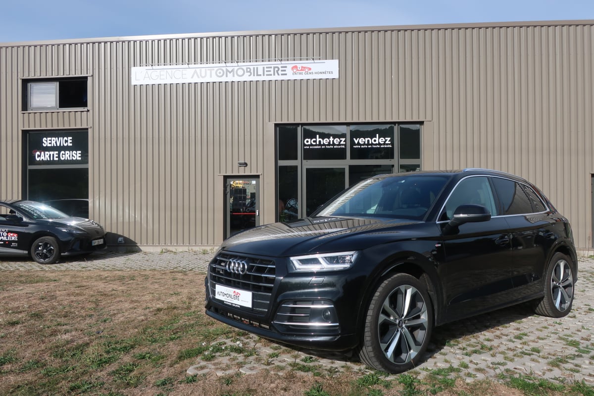 Audi Q5 55 2.0 TFSI Hybrid Quattro S-Line 367Cv — 1