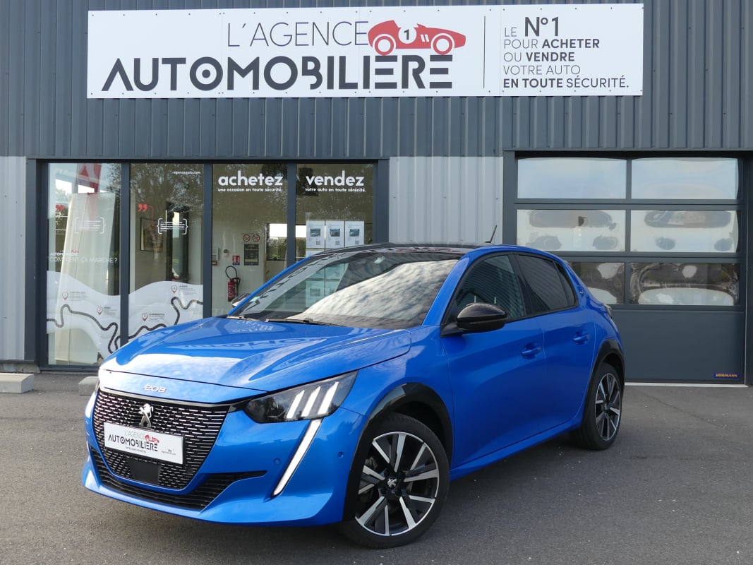 Peugeot 208 1.2 100 CV GT — 1