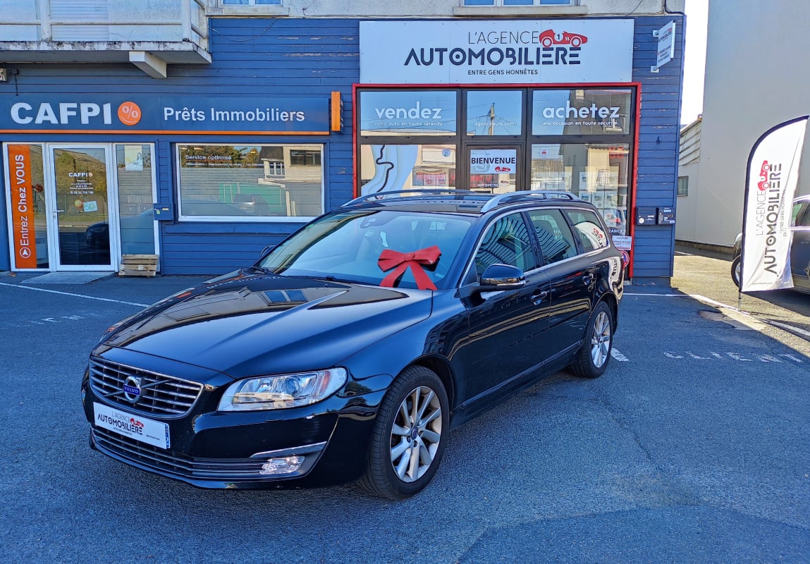 Volvo V70 Phase 2 D4 2.0 d 181 cv BVA8 SUMMUM — 1