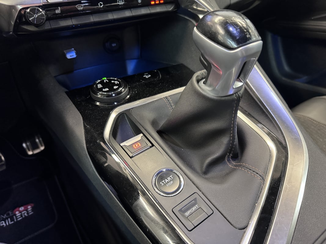 Peugeot 5008 1.2 PURETECH 130 GT LINE BVM6 (Distri Ok, Attelage) — 23