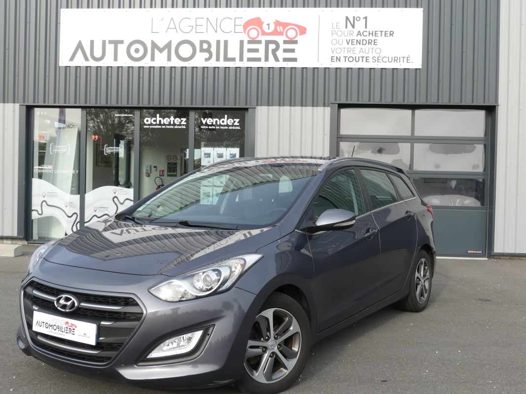 Hyundai i30 SW Phase 2 1.6 CRDi 16V 110 cv — 1