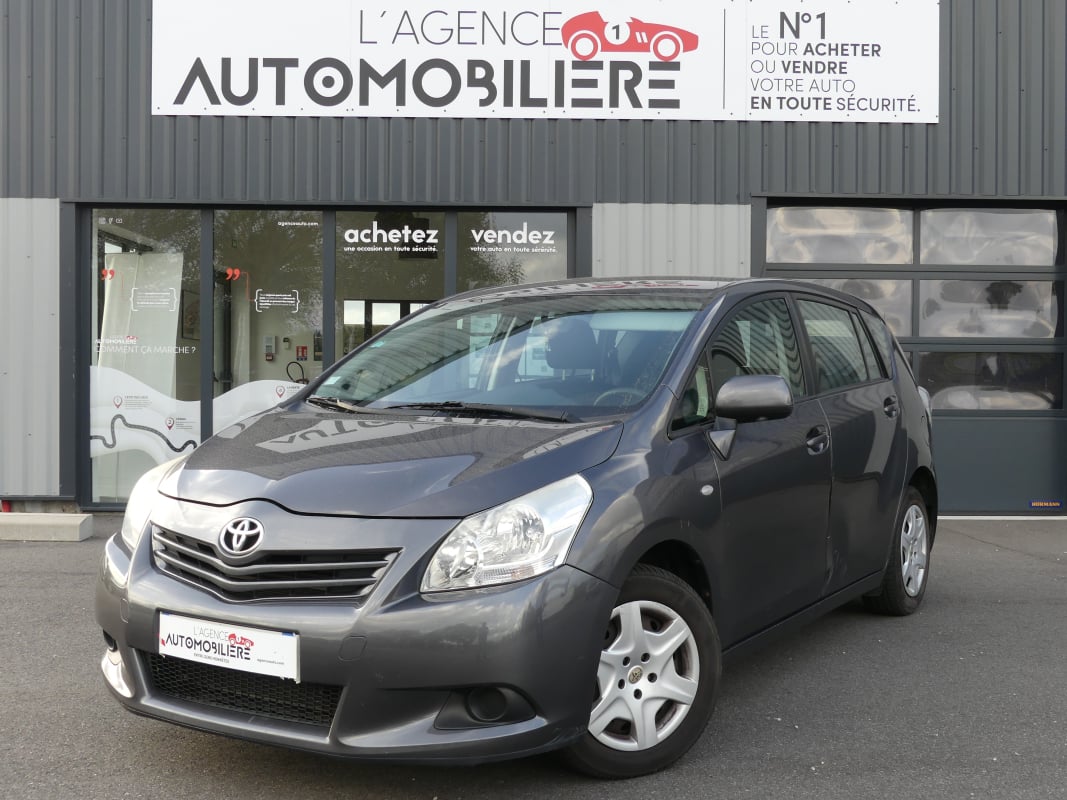Toyota Verso VERSO 126 D4D EDITION 7 PL — 1