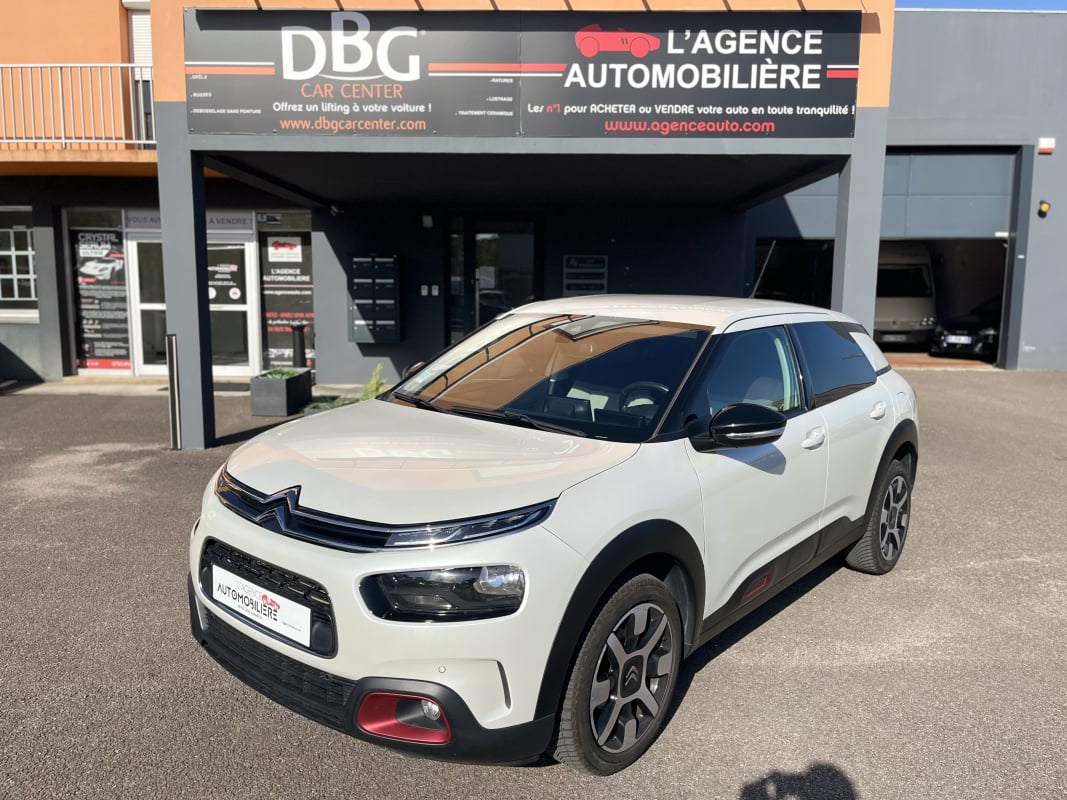 Citroen C4 Cactus Shine 1.2 THP PureTech EAT6 110 cv Caméra de recul — 1