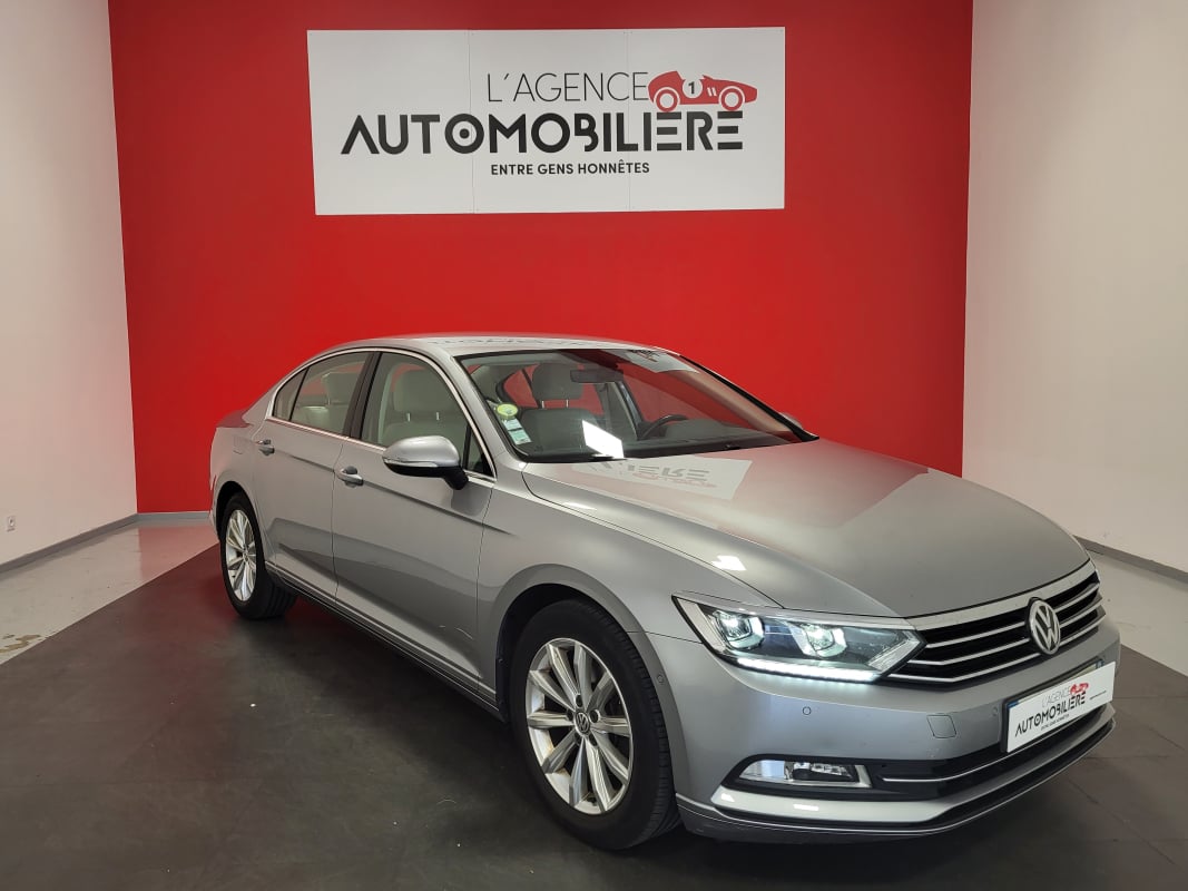 Volkswagen Passat 2.0 TDI 150 CONFORTLINE BUSINESS DSG6 — 1