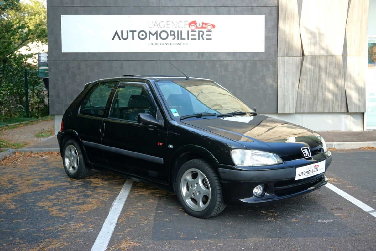Peugeot 106 GTI S16 1.6 i 16v 120 ch Toit Ouvrant — 1