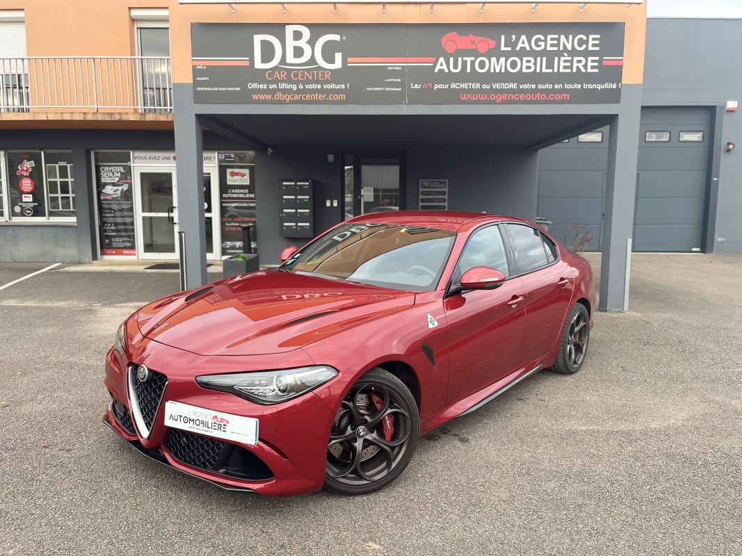 Alfa Romeo Giulia Quadrifoglio Pack Carbone 2.9 V6 BI-TURBO 510 cv T8 Sièges Carbone Véhicule Français — 1