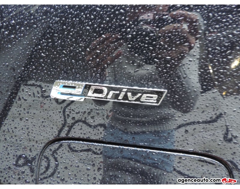 BMW Série 5 530e 252ch BVA PACK M SPORT HYBRIDE RECHARGEABLE — 31