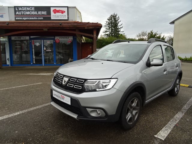 Dacia Sandero II (2) STEPWAY 0.9 TCE 90 E6C — 1