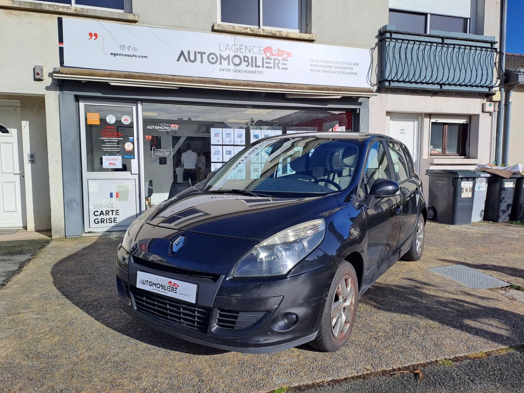 Renault Scenic III 1,5 dCi 110cv Expression - Distribution faite — 1