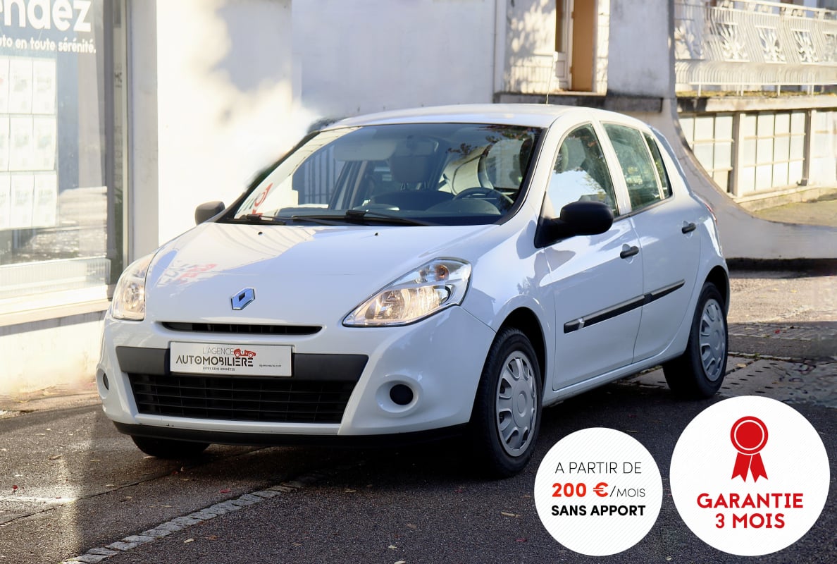 Renault Clio III 1.2 TCe 75 Yahoo BVM5 5 Portes (Distri faite,Clim,Vitres électriques avant) — 1