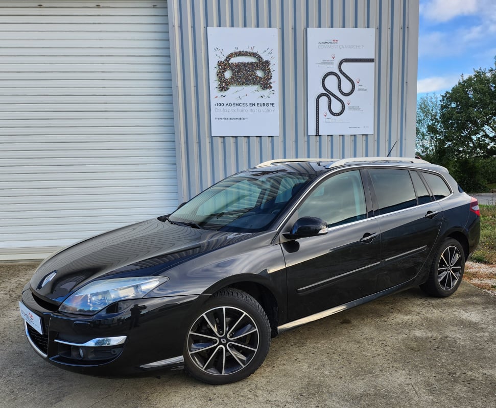 Renault Laguna Estate 1.5 DCI 110 CH LIMITED BVM6 — 1