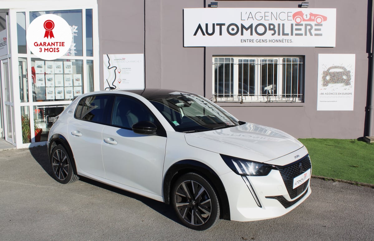 Peugeot 208 GT LINE 1.2 PureTech 12V S&S 100 cv — 1