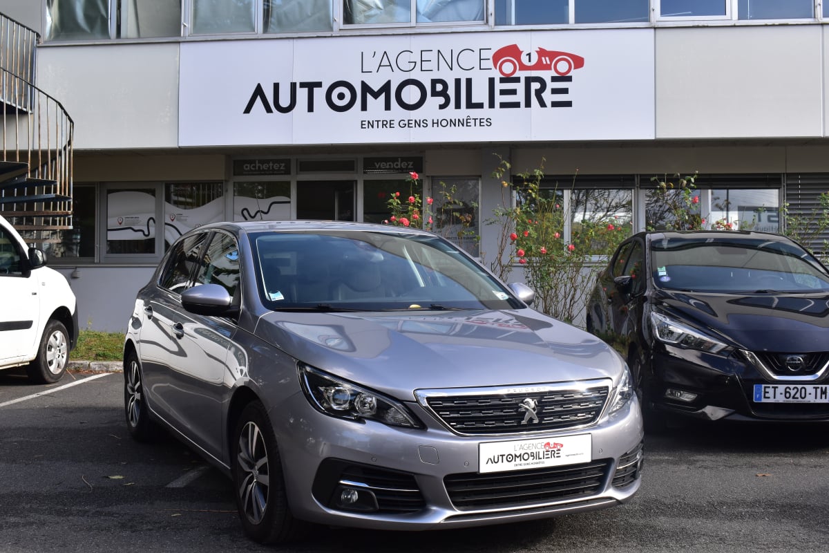 Peugeot 308 ALLURE 1.2 THP Puretech EAT8 130 cv Boîte auto — 1