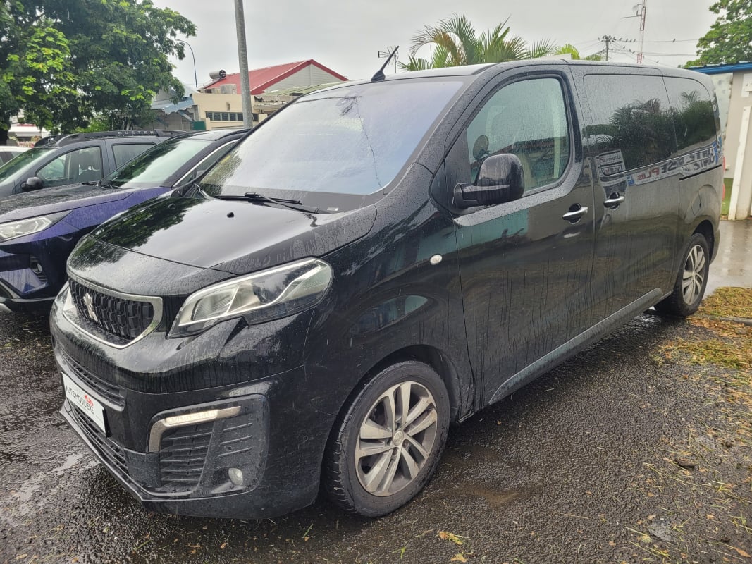 Peugeot Traveller 2L  BLUEHDI 180CV