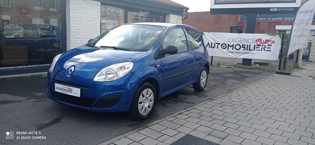 Renault Twingo 1.2 LEV 16V 75 AUTHENTIQUE — 1