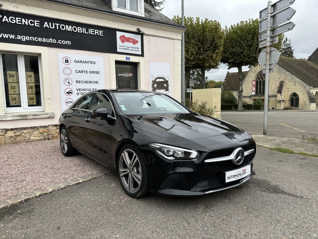 Mercedes-Benz Classe CLA Coupé 180 136ch Progressive Line — 1