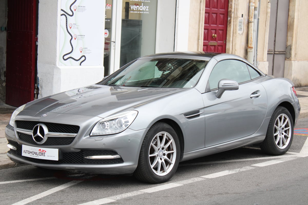 Mercedes-Benz SLK 1.8 200 185 BLUEEFFICIENCY 7G-TRONIC BVA (GPS, RADAR AV AR ...) — 1
