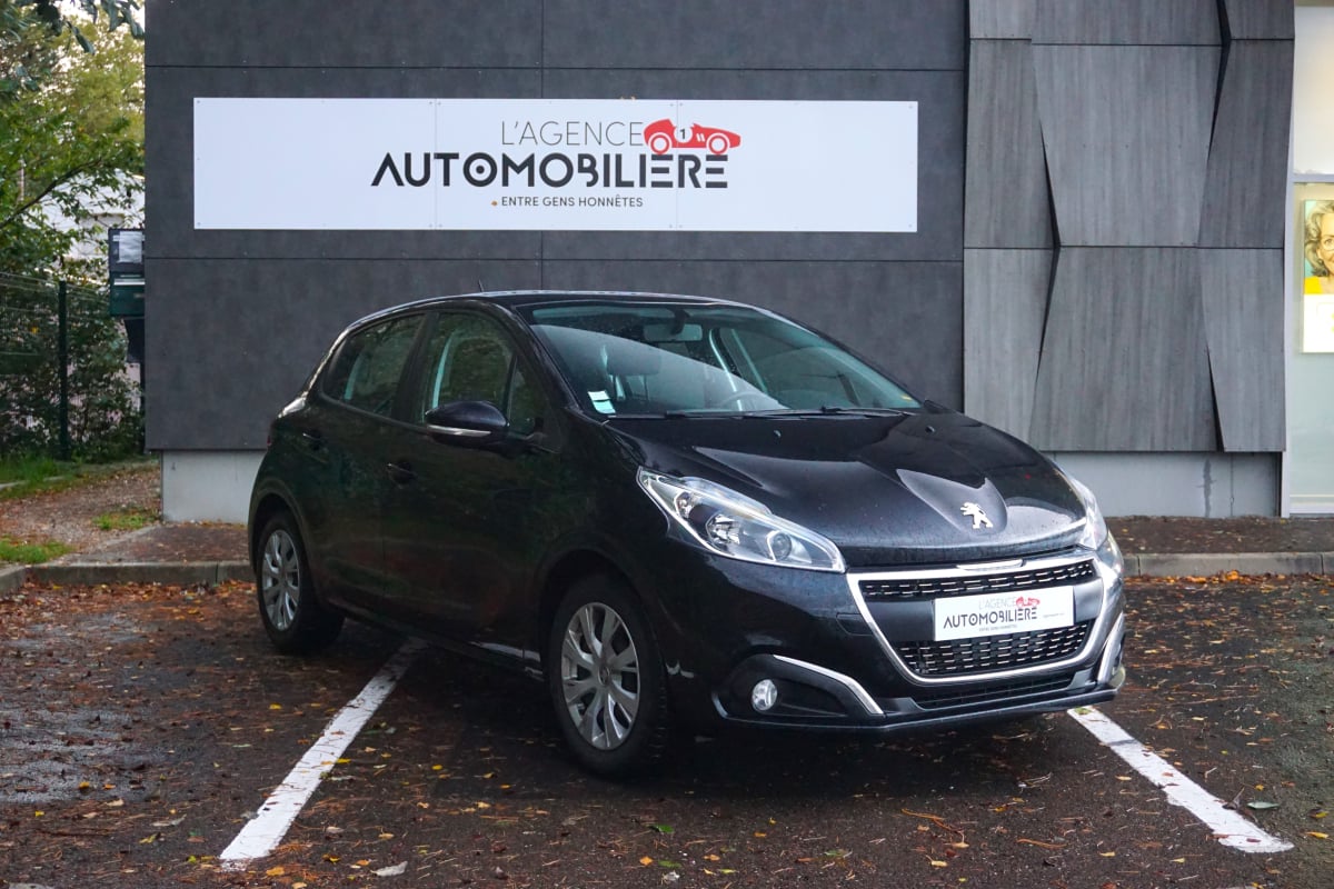 Peugeot 208 5 Portes 1.2 VTi S&S 82 ch - ACTIVE — 1