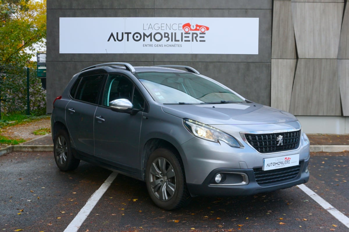 Peugeot 2008 1.2 VTi 12V 82 ch - STYLE — 1