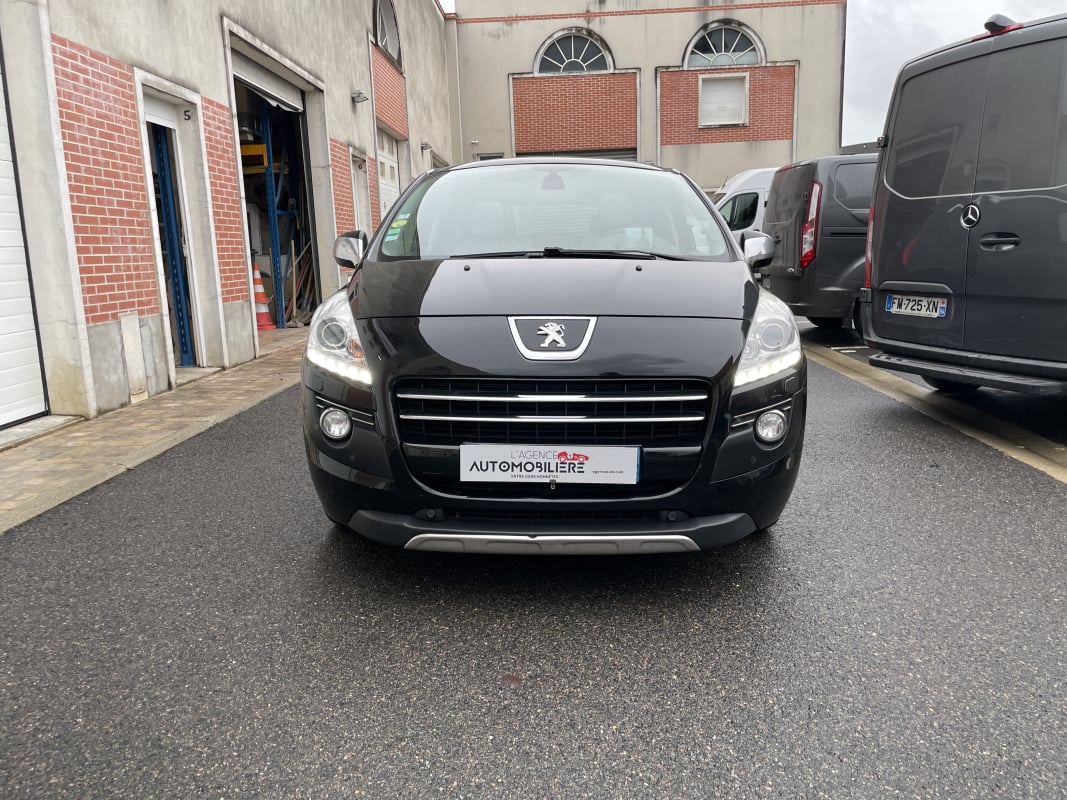 Peugeot 3008 HYbrid4 I 2.0 HDi 16V FAP Hybrid4 BMP6 S&S 163 cv — 2