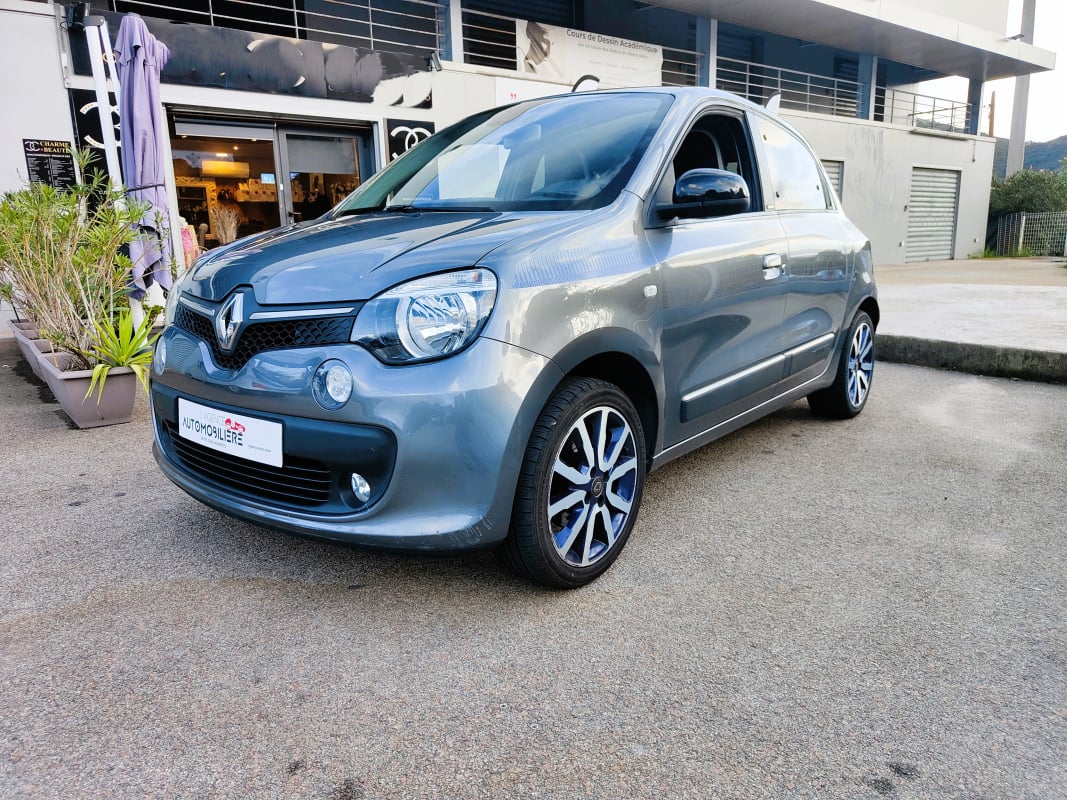 Renault Twingo 0.9 TCE 90 INTENS EDC BVA — 1