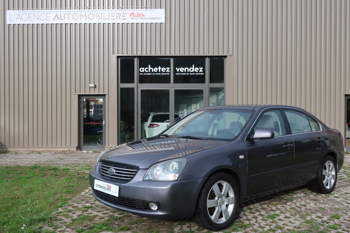 Kia Magentis 2.0 CRDi Premium 140Cv — 1