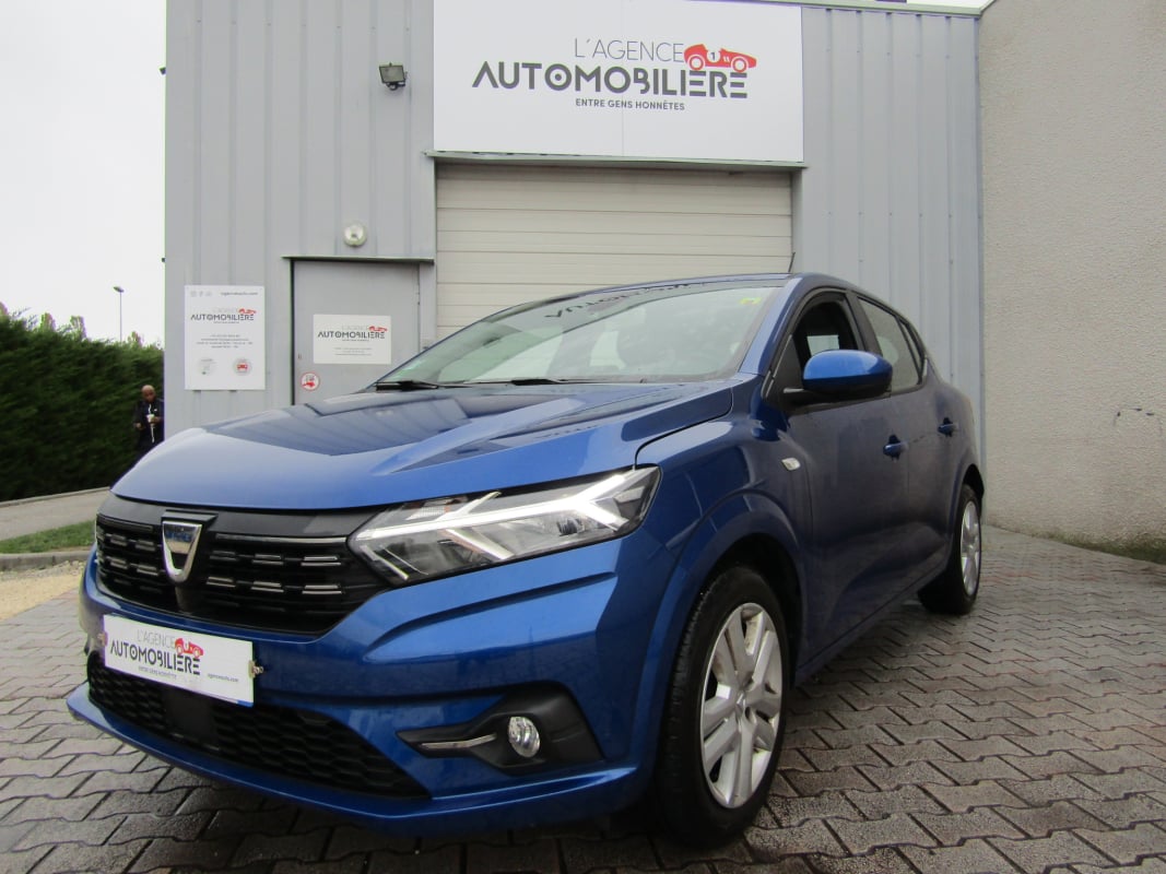 Dacia Sandero 0.9TCE 90CV CONFORT — 1