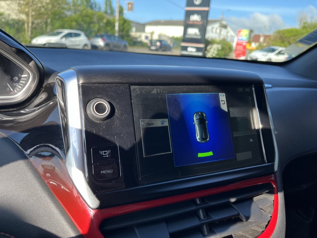 Peugeot 208 1.6 THP 200cv GTi - Toit panoramique/Park Assist/Radar AV-AR/GPS — 5