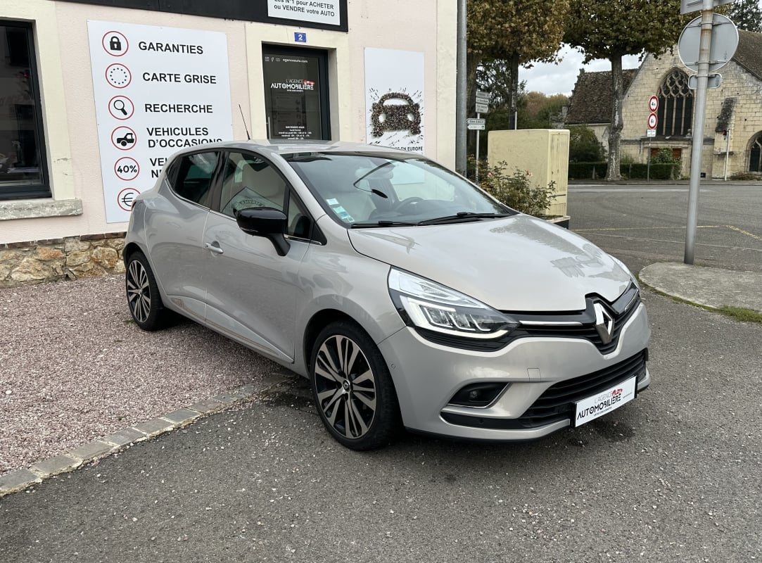 Renault Clio IV 1.2 TCe 120ch Initiale Paris EDC — 1