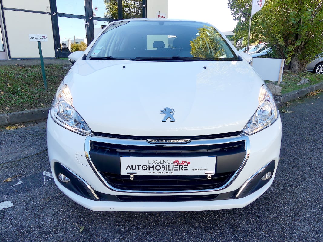 Peugeot 208 1.5 BLUEHDI 100 ACTIVE BUSINESS — 2