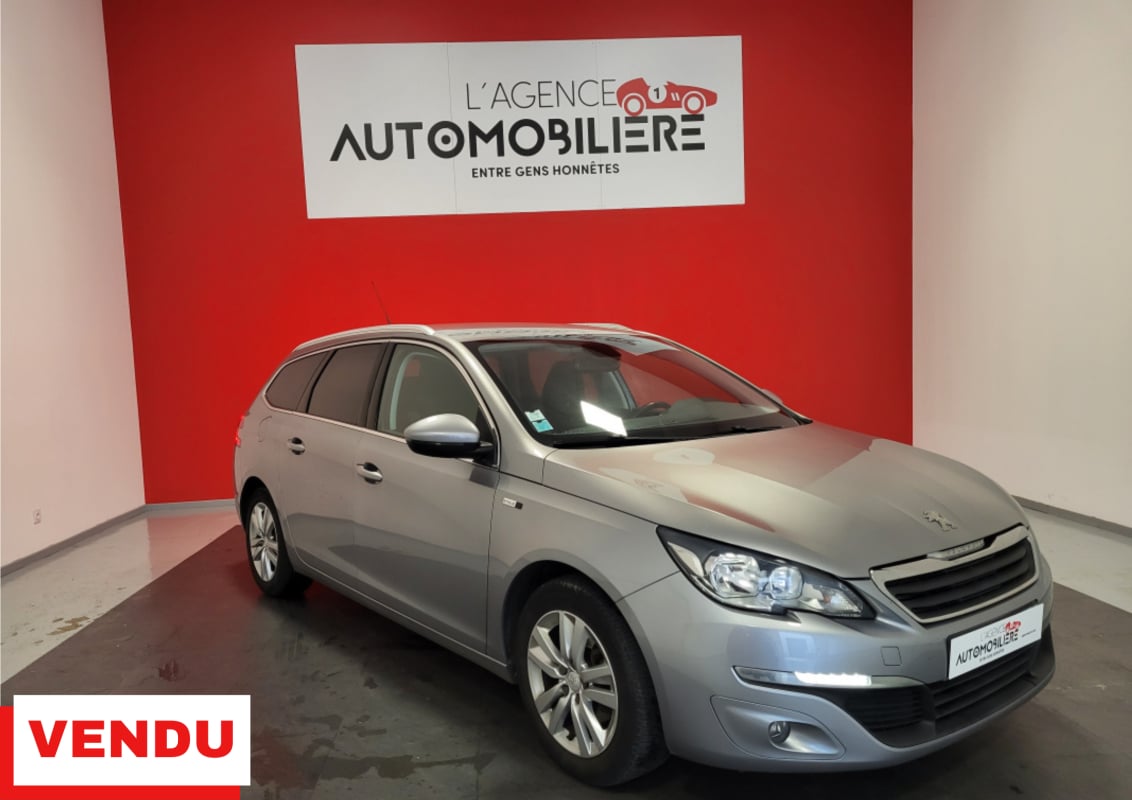 Peugeot 308 SW 1.2 PURETECH 130 STYLE + ATTELAGE — 1