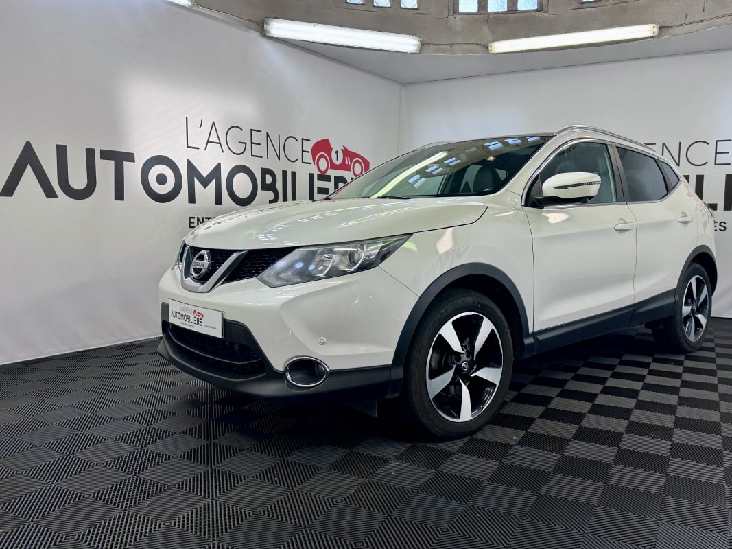 Nissan Qashqai 1.6 DCI 130 TEKNA 2WD X-TRONIC BVA (Attelage) — 1