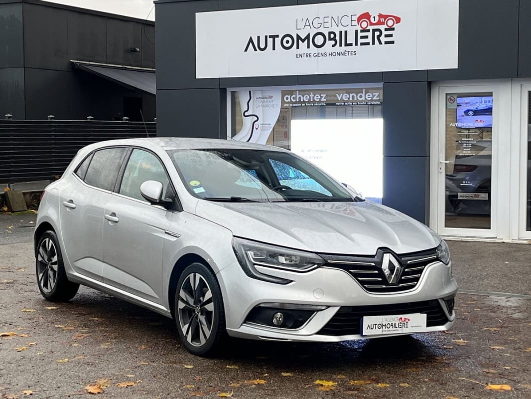 Renault Megane IV 1.5 Blue dCi 115 ch INTENS EDC6 — 1