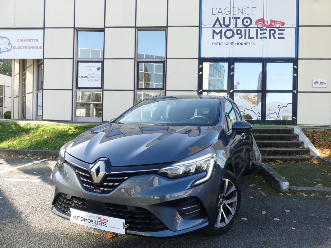 Renault Clio E-Tech 140 Intens Garantie — 1