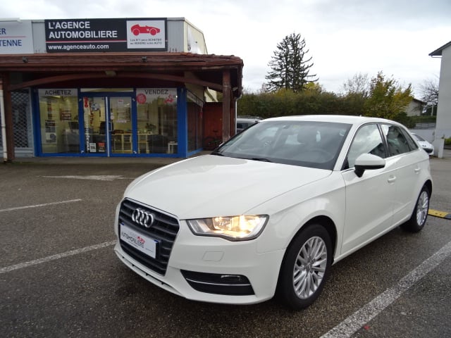 Audi A3 III SPORTBACK 2.0 TDI 150 7CV AMBITION — 1