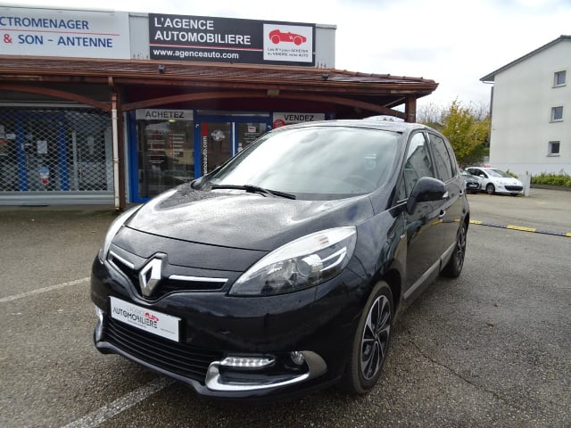 Renault Scenic III (3) 1.5 DCI 110 ENERGY BOSE ECO2 — 1