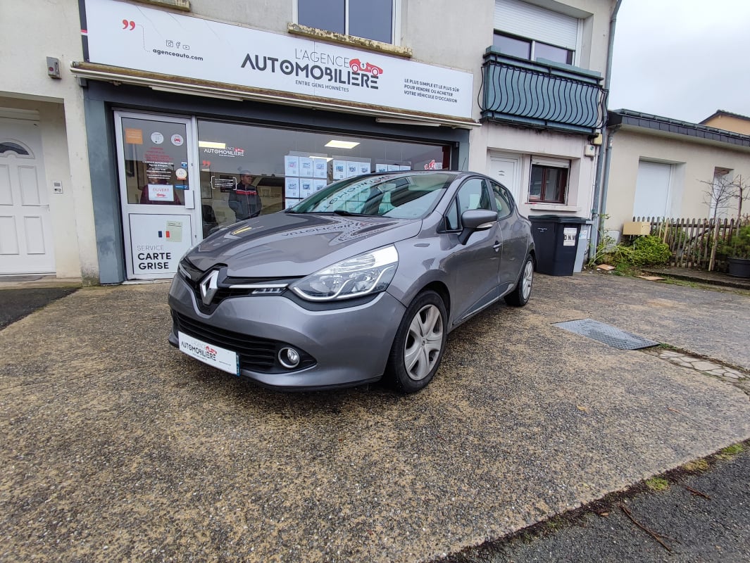 Renault Clio IV 5 Portes 1.5 dCi Intens 90 cv distribution neuve — 1