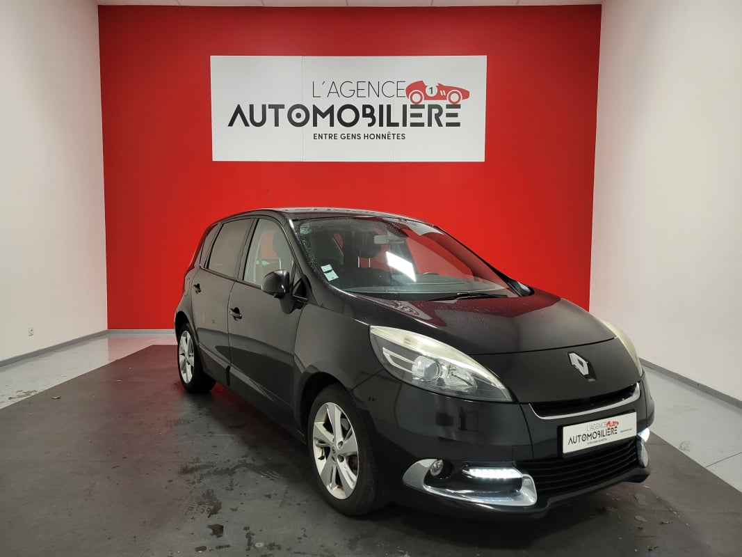 Renault Scenic 1.6 DCI 130 DYNAMIC 5 PLACES — 1