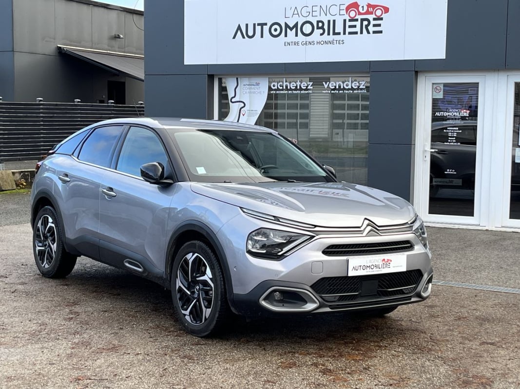 Citroen C4 III 1.2 PureTech 130 ch SHINE EAT8 — 1