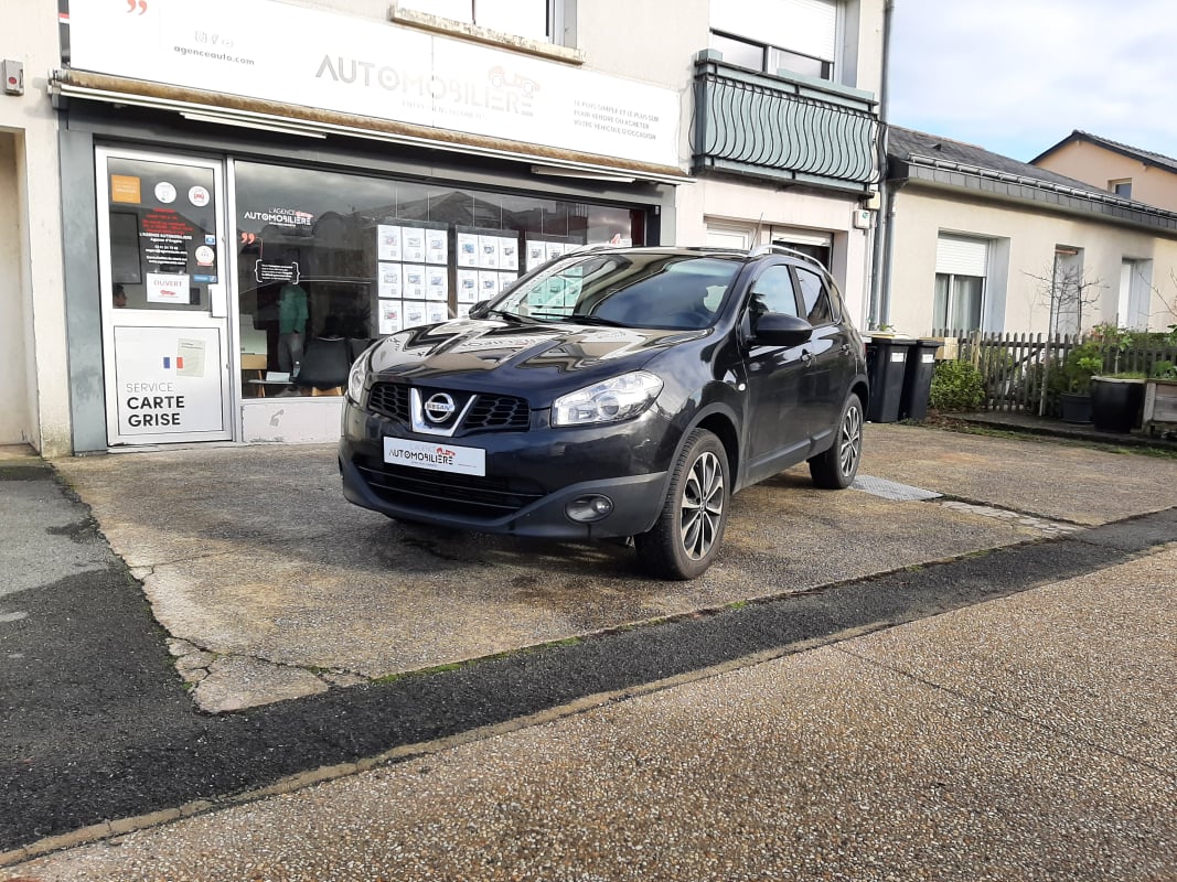 Nissan Qashqai II 1.5 DCi 110 Connect Edition Distri neuve — 1