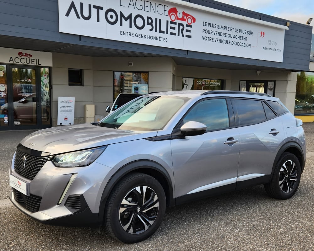 Peugeot 2008 1.2 PureTech 130 cv S&S EAT8 Allure — 1