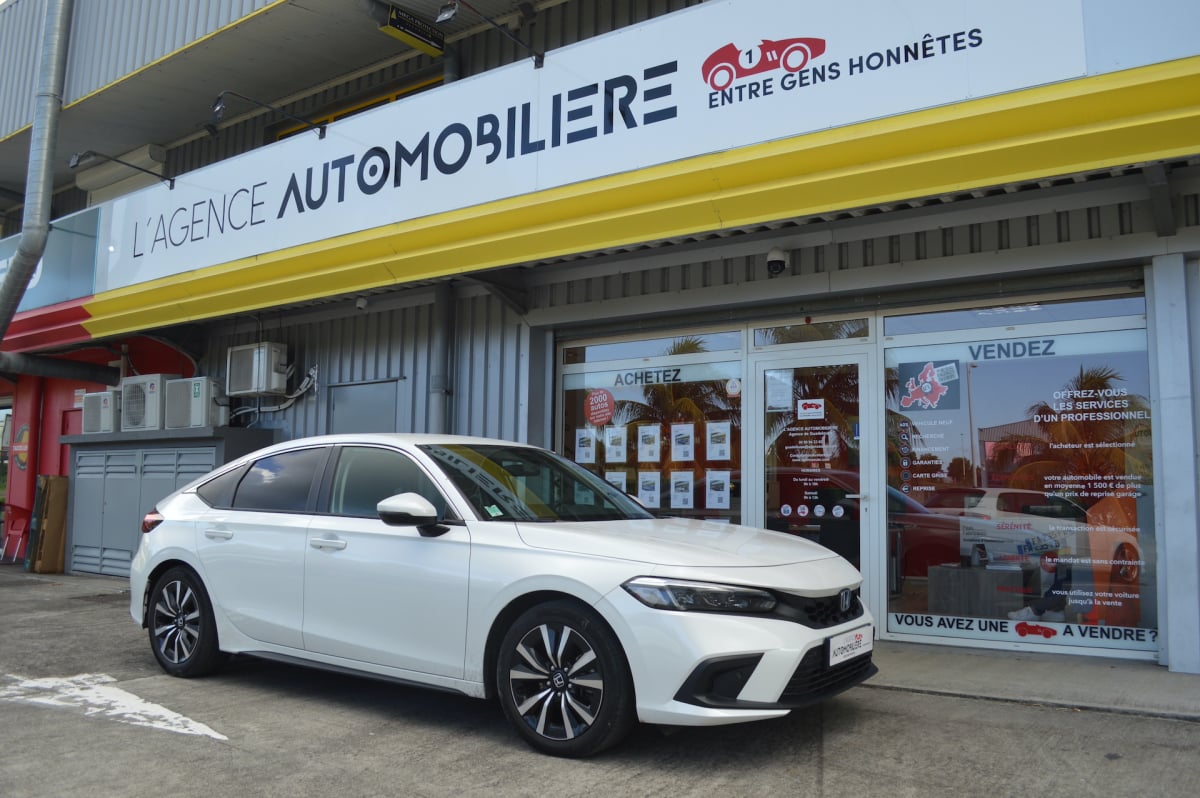 Honda Civic 2.0 i-MMD 184ch e:HEV Executive — 1
