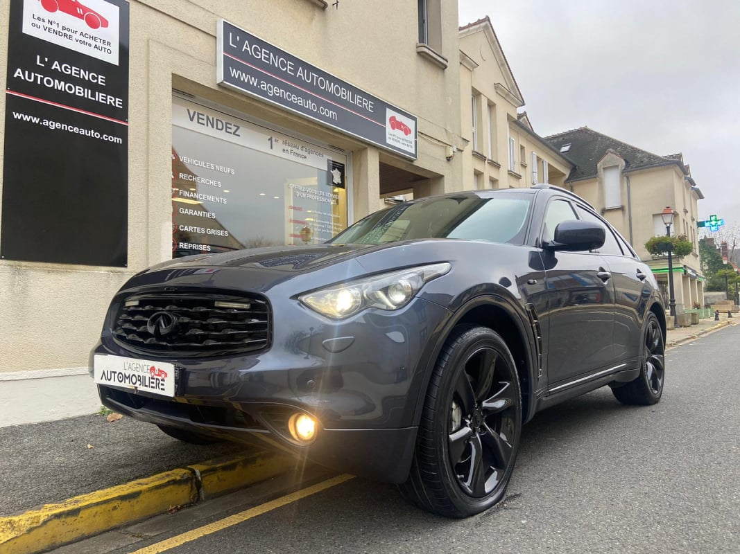 Infiniti FX 50S 5.0 V8 390cv — 1