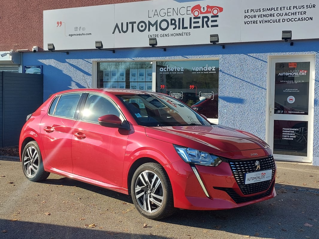 Peugeot 208 100ch ALLURE BVM 1ERE MAIN — 1