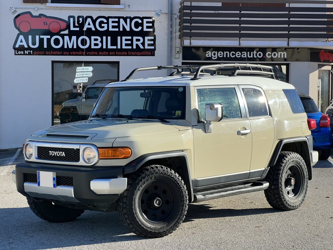 Toyota FJ Cruiser 4.0 V6 240ch BVA CG FRANCAISE — 1